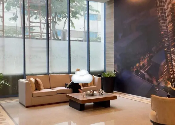 Elegance At 38th Park Avenue 아파트호텔